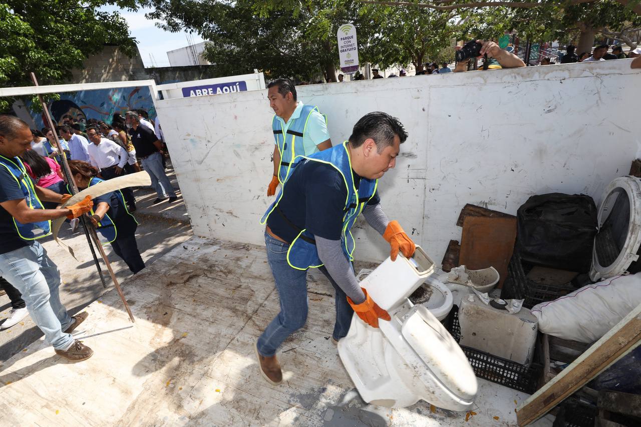 Crece infraestructura y mobiliario para mantener limpia a Mérida