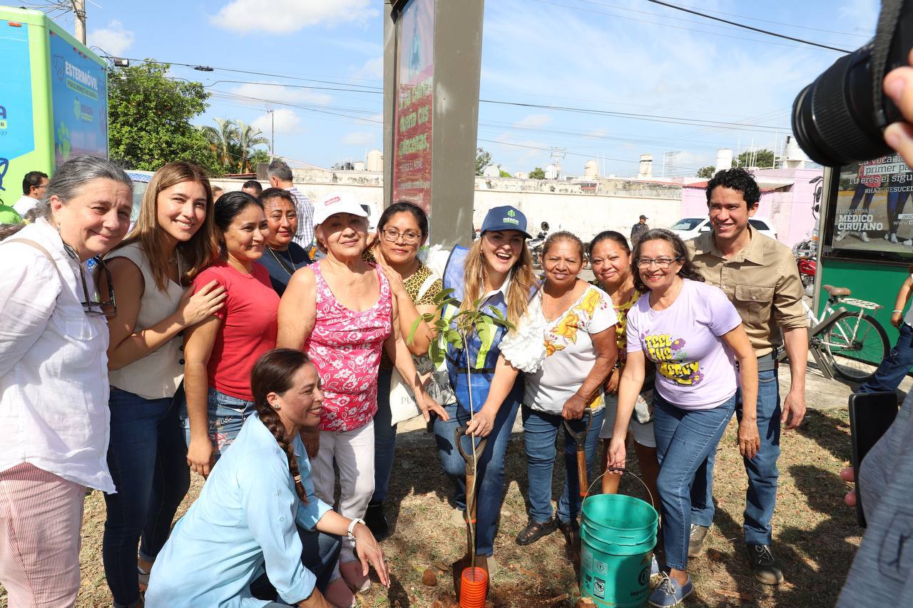Invita Cecilia Patrón a las y los meridanos a la Cruzada Forestal; plantarán 8 mil 500 árboles en 18 días