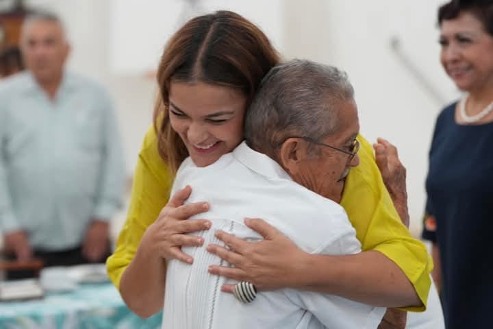 En Mérida escuchamos y cuidamos a las personas mayores Cecilia Patrón
