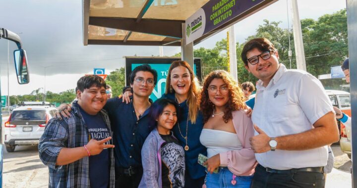 Internet en paraderos, compromiso cumplido con los jóvenes: Cecilia Patrón