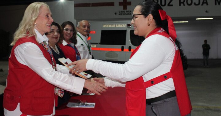 Concluyen sus estudios 28 nuevos Técnicos en Urgencias Médicas