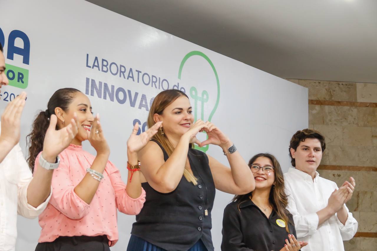 Inician Cecilia Patrón y juventudes meridanas los trabajos del laboratorio de innovación social