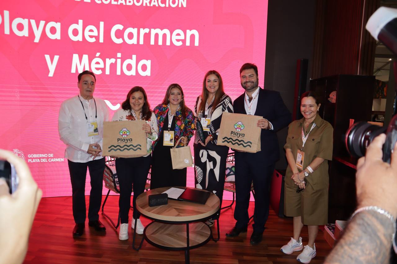 Ayuntamiento de Mérida firma acuerdos con Playa del Carmen y la aerolínea Viva Aerobús para colaborar en promoción turística de la ciudad