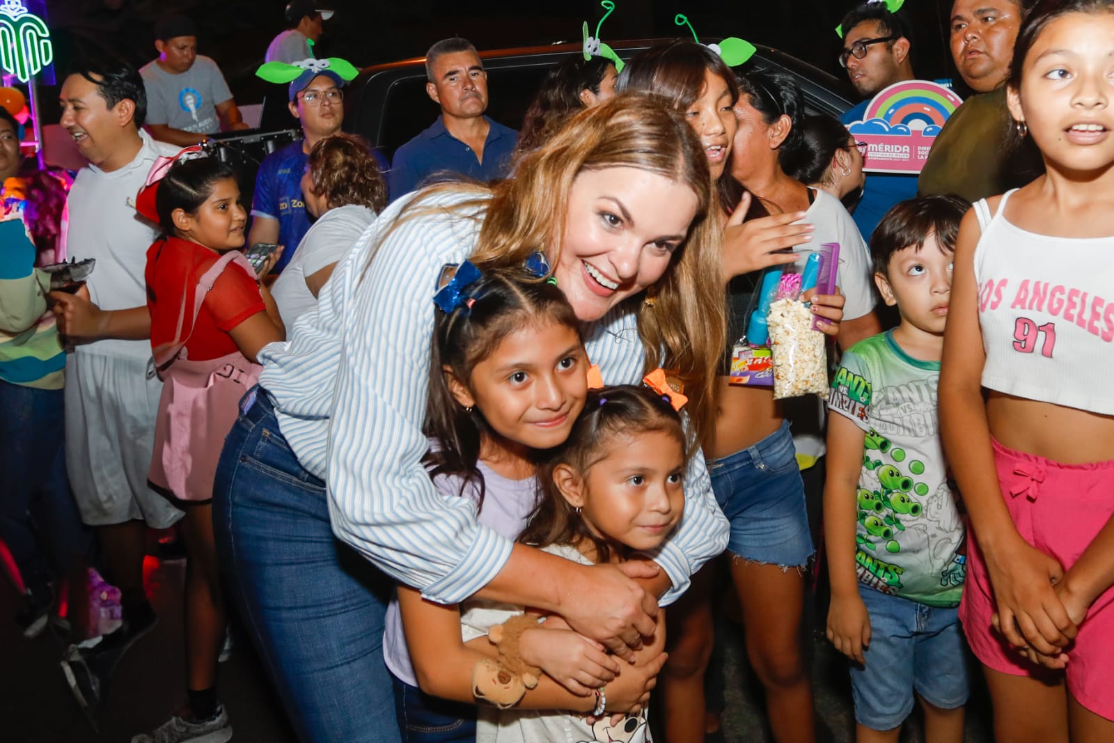 Celebra Cecilia Patrón a la niñez meridana en cada rincón de la ciudad