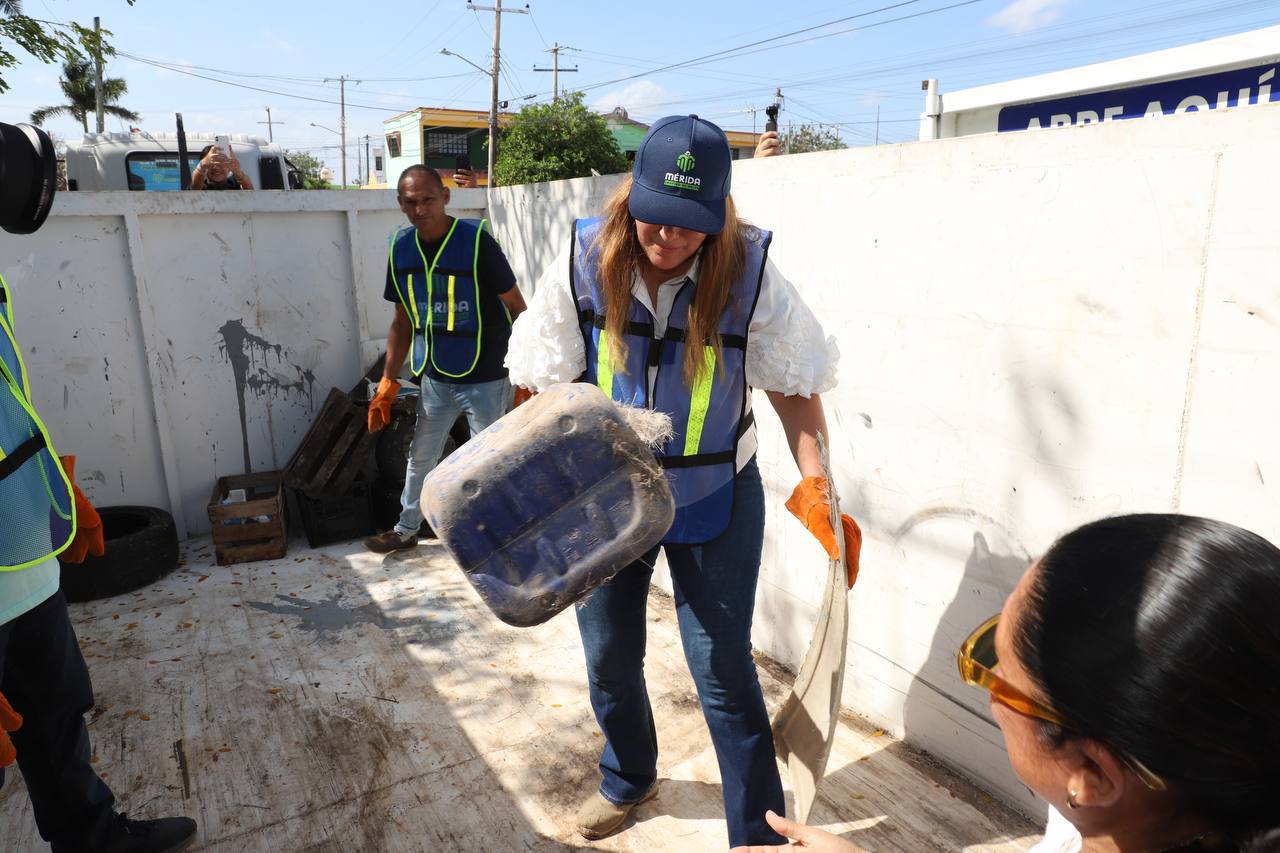 Crece infraestructura y mobiliario para mantener limpia a Mérida