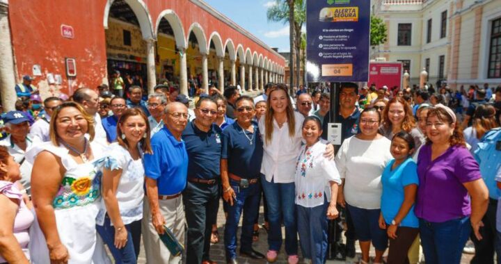 Cuida Cecilia Patrón de las meridanas con botón de alerta en el Portal de Granos