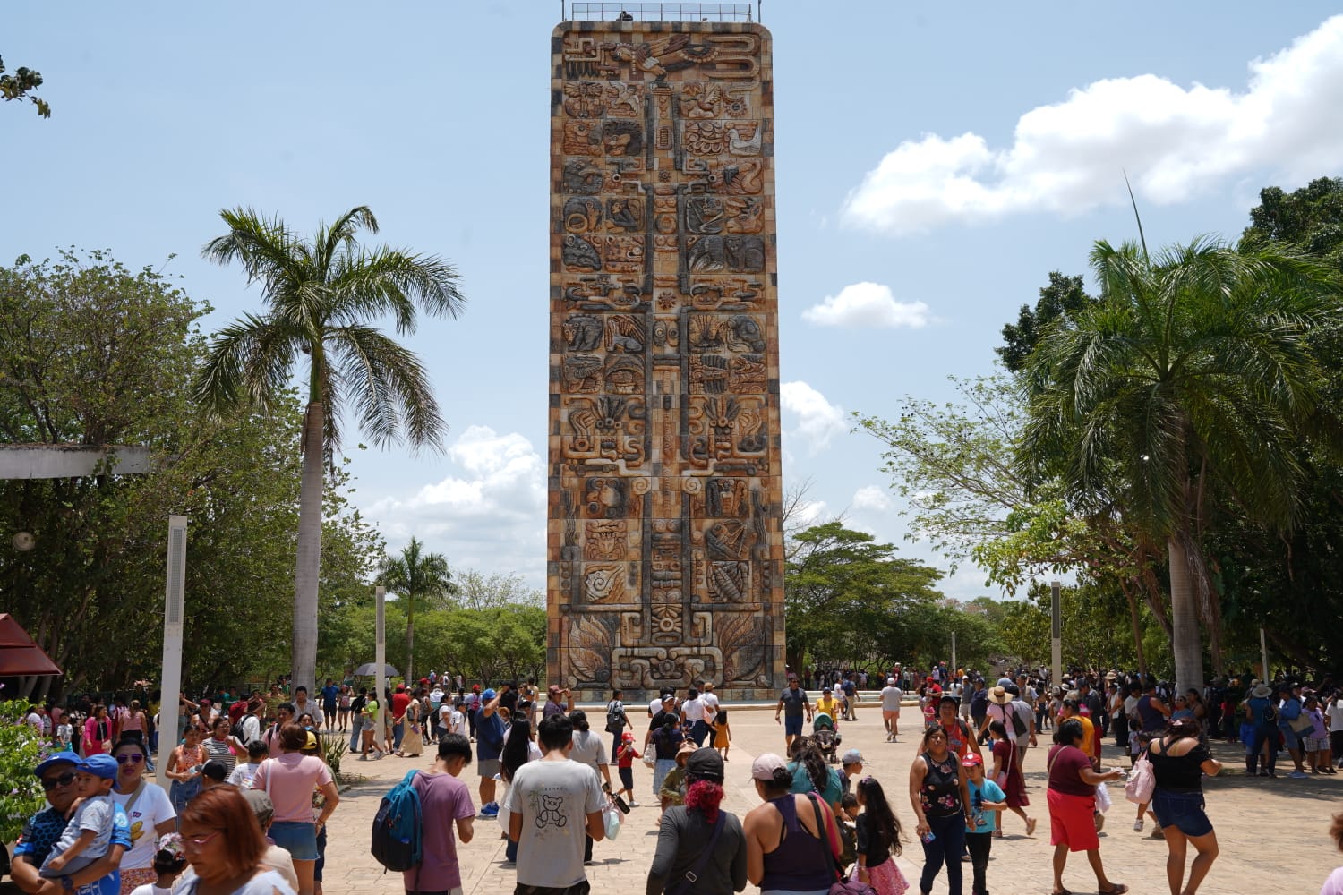 Familias meridanas celebran 15 años de diversión y alegría en el Parque Zoológico Bicentenario Animaya